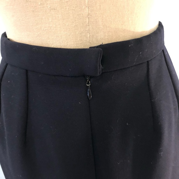 Donna Karan pencil skirt - Picture 4 of 5